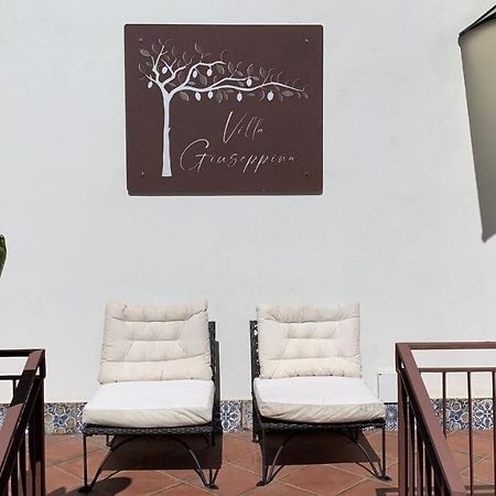 Villa Giuseppina Terracina Eksteriør bilde